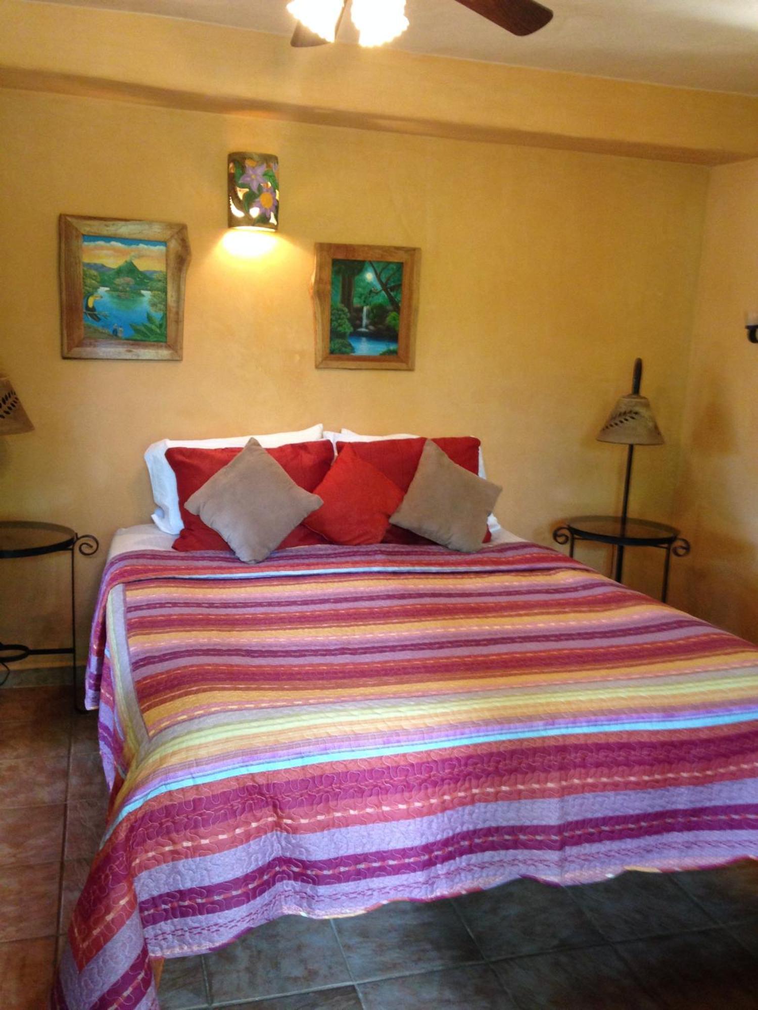 Villa Mango B&B 노사라 객실 사진